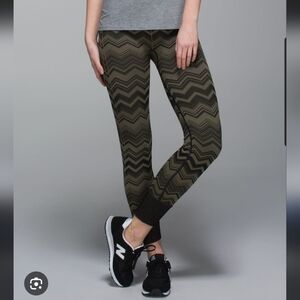 Lululemon Ebb To Street Chevron Legging